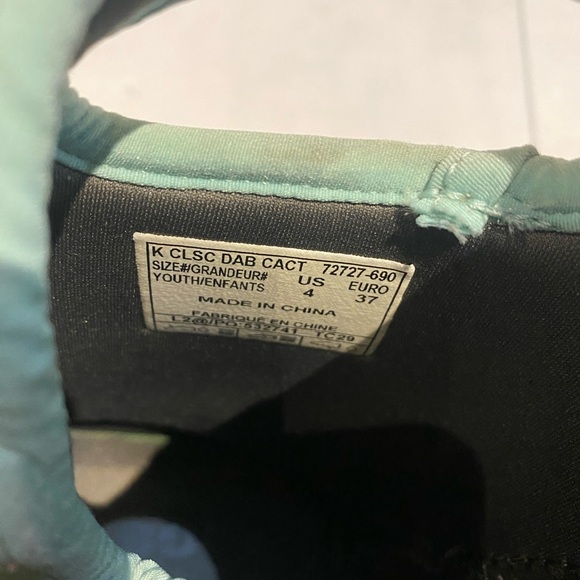 Winter Bogs - Picture 4 of 4